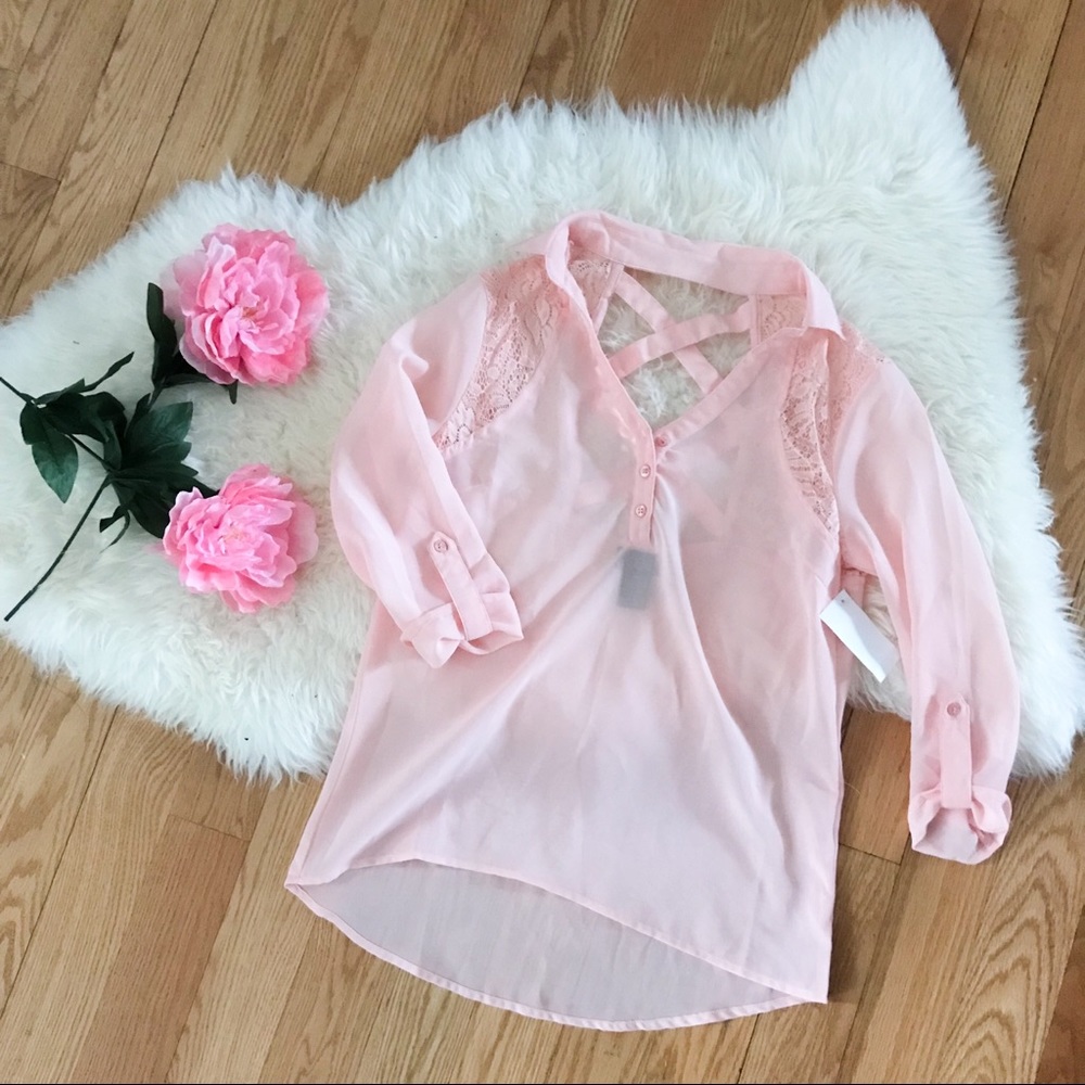 NWT Deb button up blouse back cutout